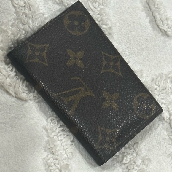 Authentic LV 6-key Holder - Picture 4 of 5